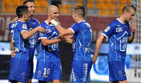  洛里昂客场逼平特鲁瓦，保级大战上演防守大战