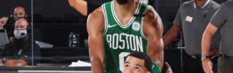  塔图姆35分绿军横扫猛龙  